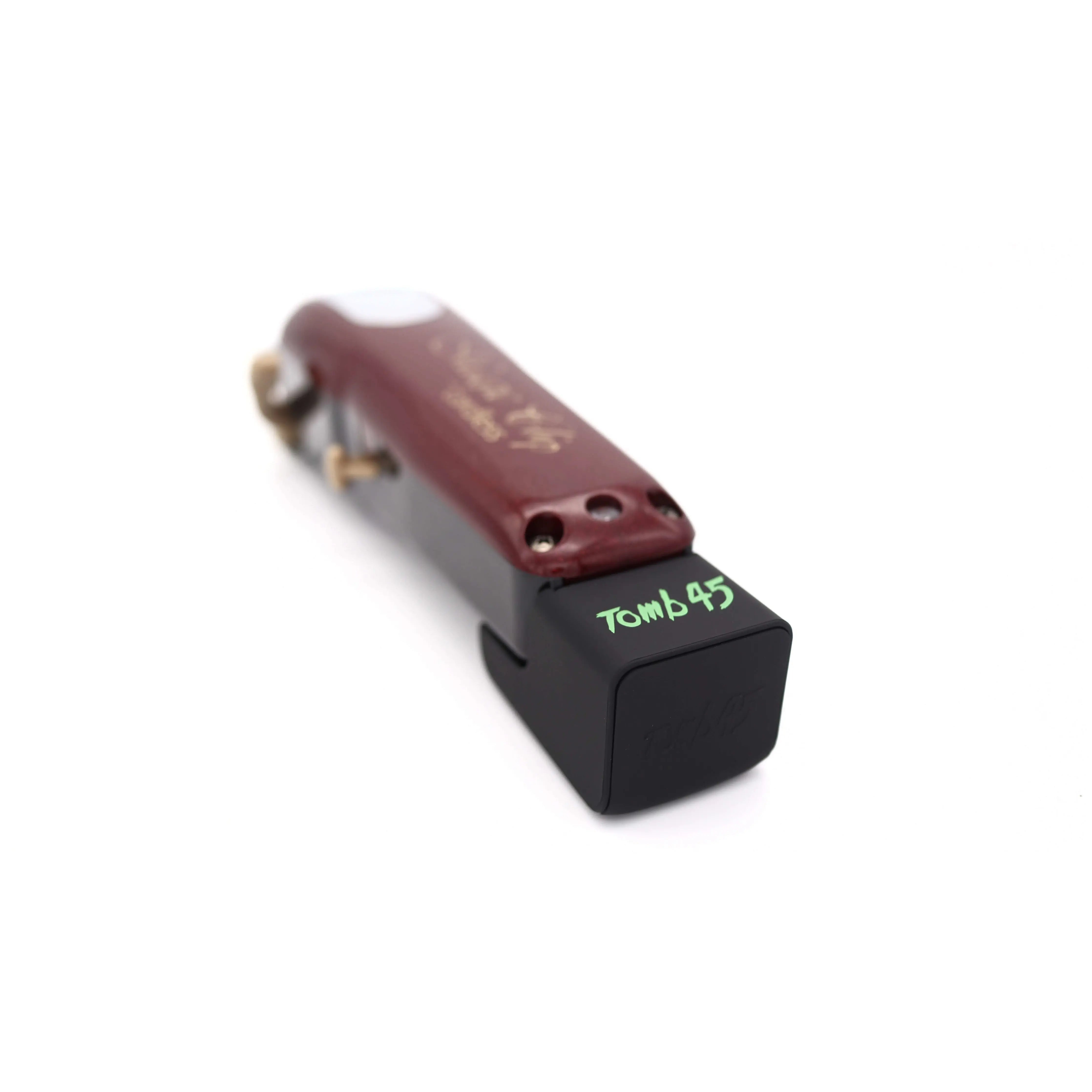 PowerClip - WAHL® 2.0 Plastic Clipper Wireless Charging Adapter for WAHL® Magic Clip®, Sterling® 4, or any WAHL® cordless clipper with a plastic body Tomb 45