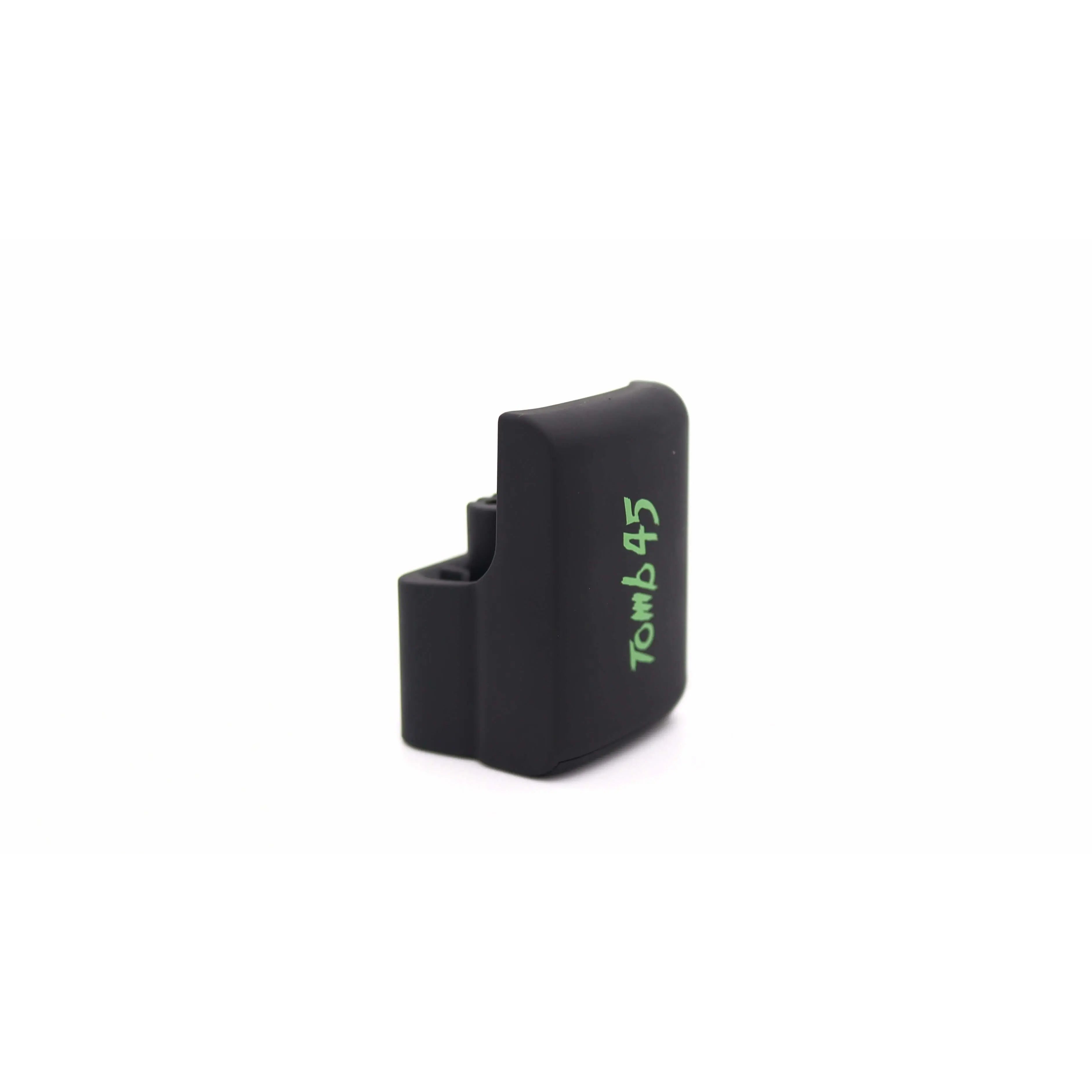 PowerClip - WAHL® 2.0 Plastic Clipper Wireless Charging Adapter for WAHL® Magic Clip®, Sterling® 4, or any WAHL® cordless clipper with a plastic body Tomb 45
